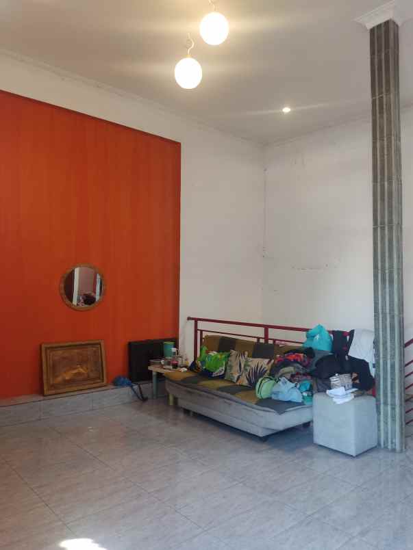 dijual rumah jl serdang baru