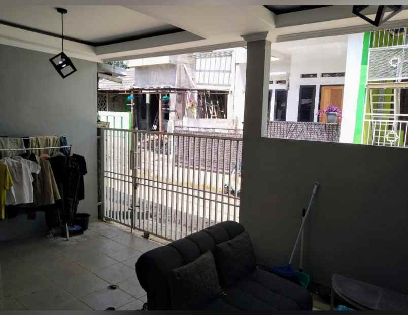 dijual rumah jl suka karya