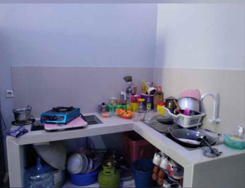 dijual rumah jl suka karya