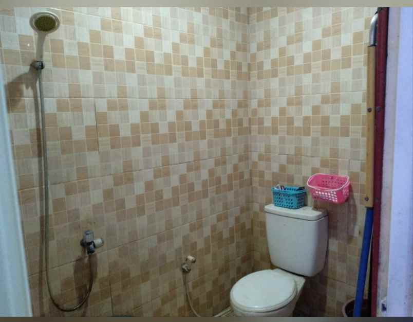 dijual rumah jl suka karya