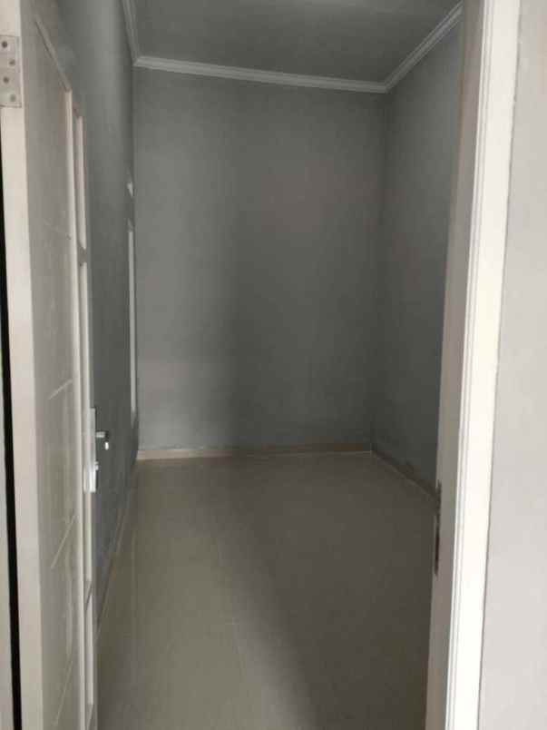 dijual rumah jl ujung harapan