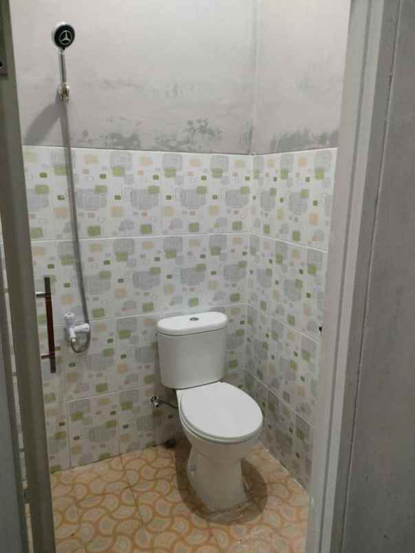 dijual rumah jl ujung harapan