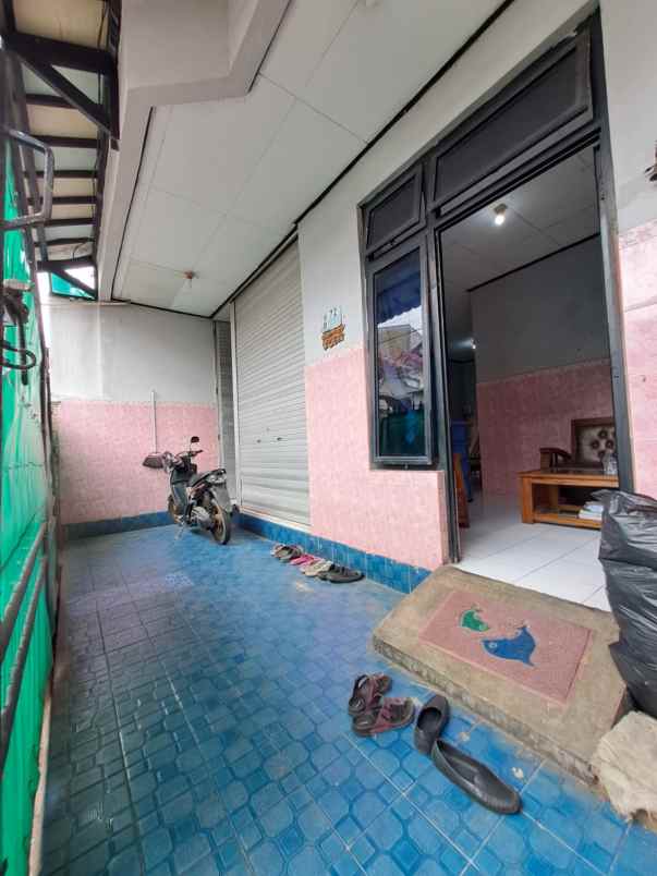 dijual rumah jln raya sukmajaya depok