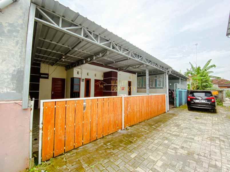 dijual rumah joho prambanan klaten jawa