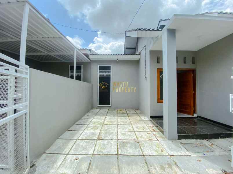 dijual rumah kalasan sleman