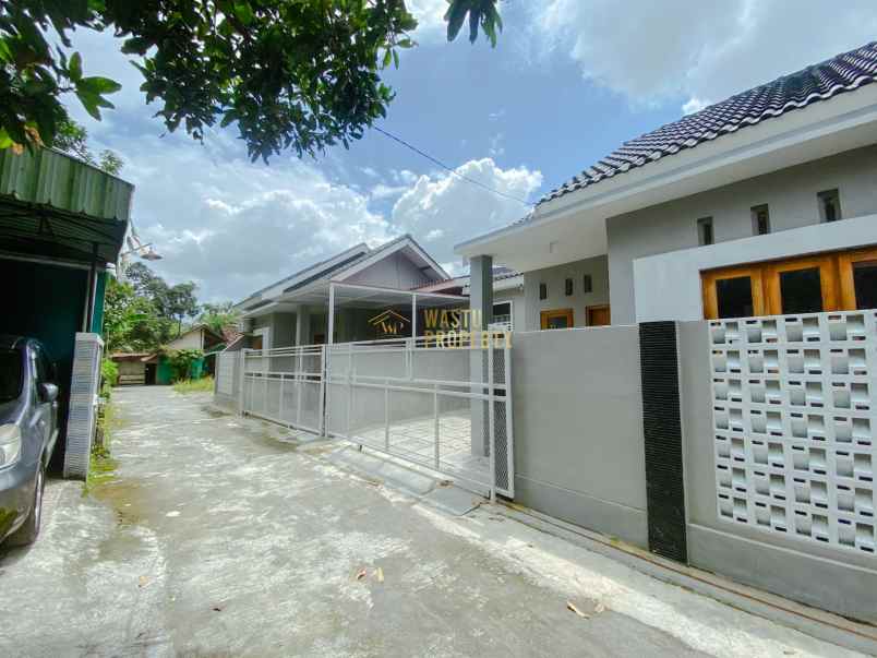 dijual rumah kalasan sleman