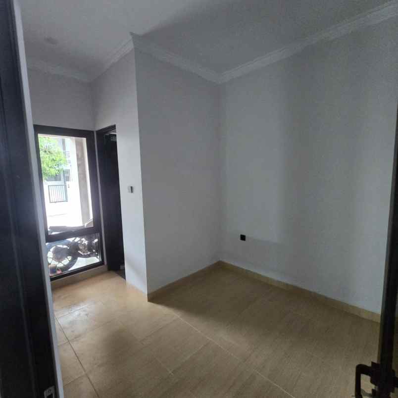 dijual rumah kaliurang km 6