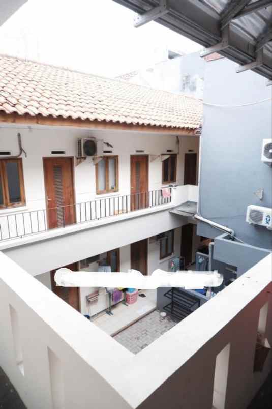 dijual rumah karet semanggi