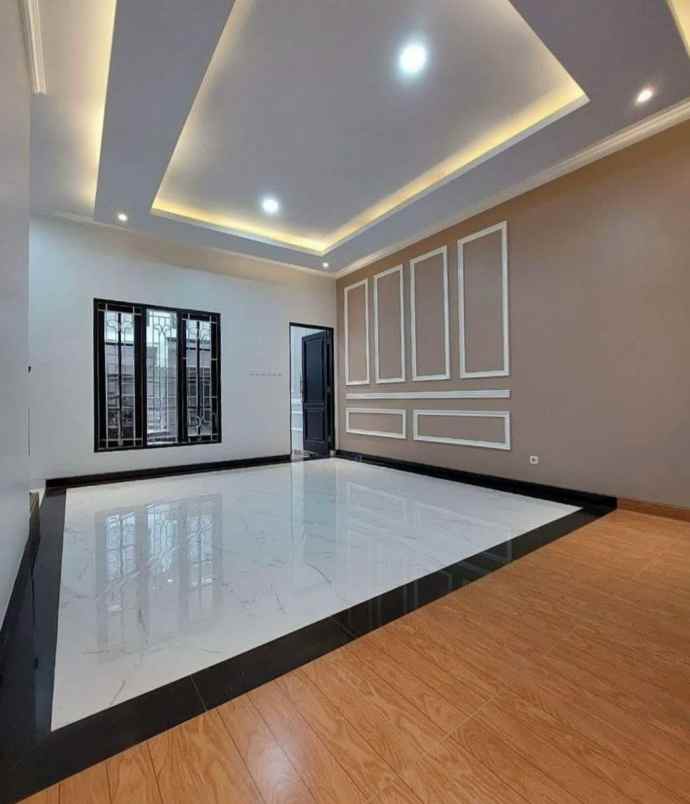 dijual rumah kebagusan