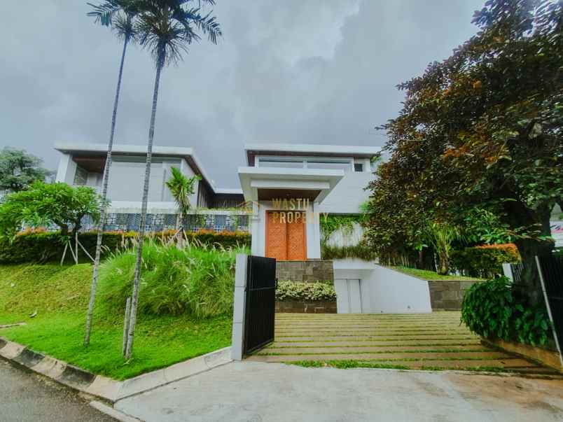 dijual rumah kebayoran lama