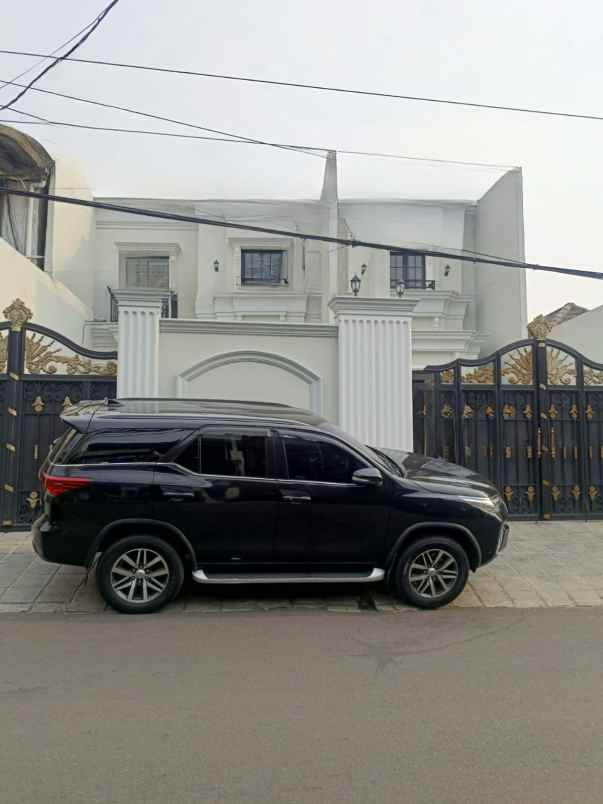 dijual rumah kebon jeruk jakbar