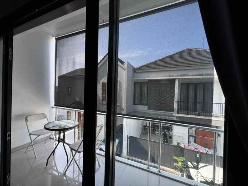 dijual rumah kec parongpong