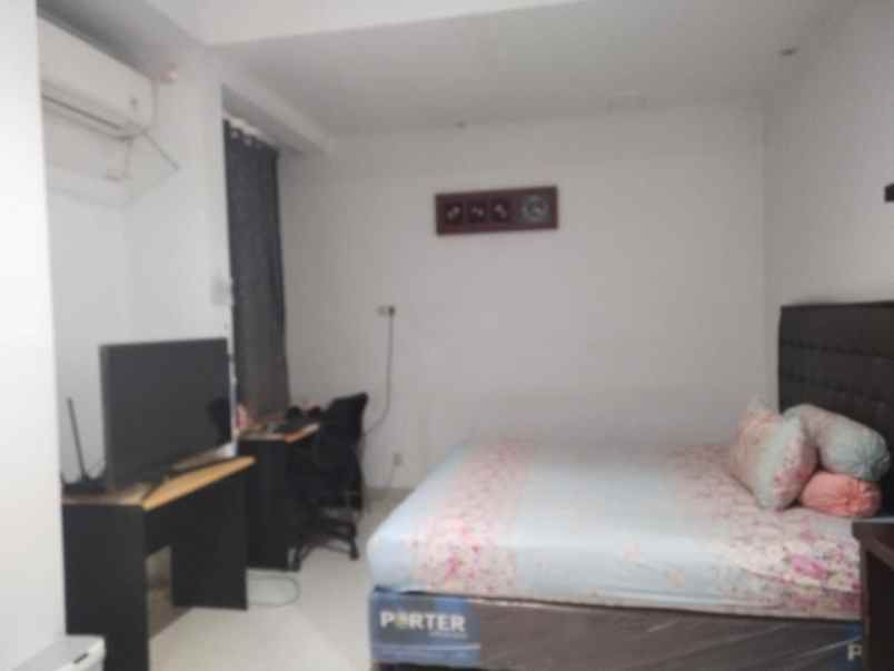 dijual rumah kelapa gading