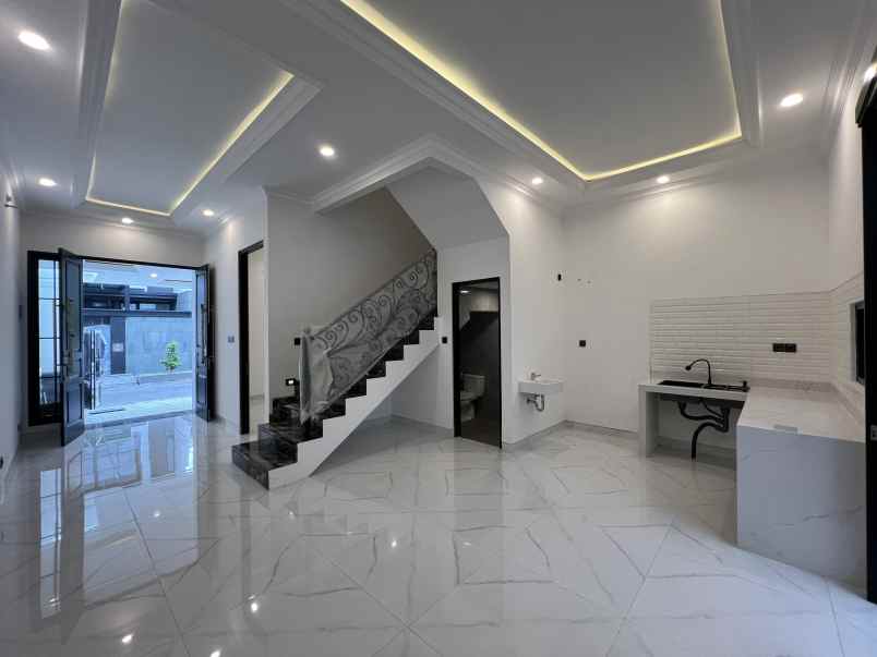dijual rumah kertajaya