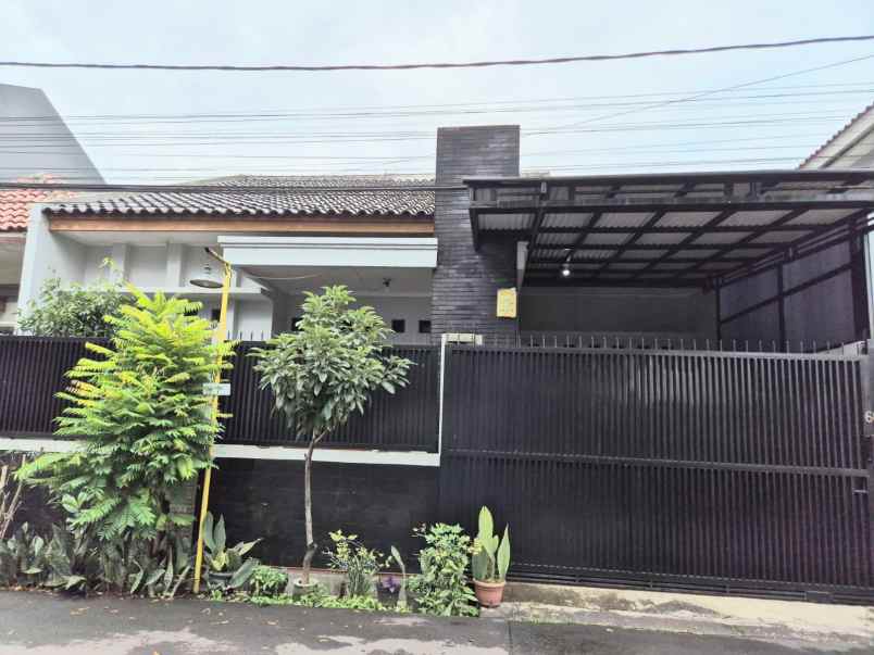 dijual rumah kiara sari asri buahbatu