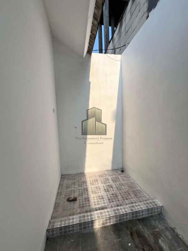 dijual rumah klipang