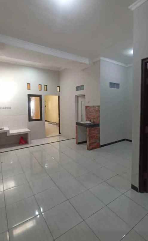 dijual rumah klipang