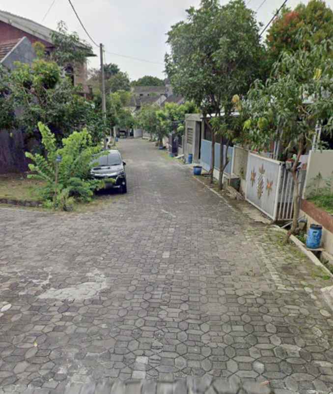 dijual rumah klipang