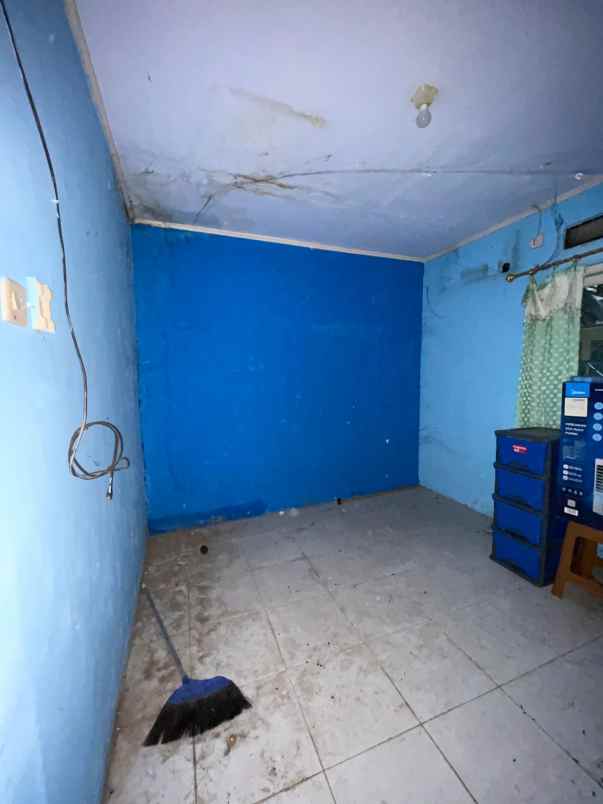 dijual rumah komplek ciceri permai