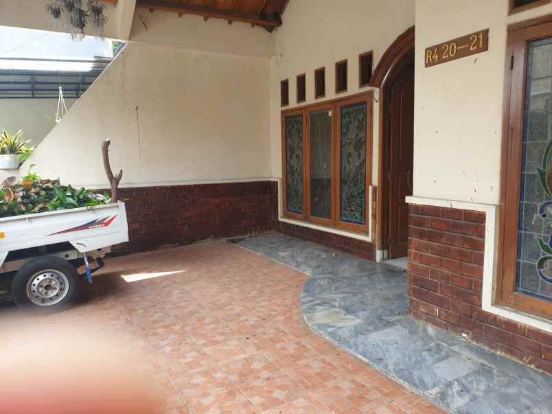 dijual rumah komplek dki duren sawit jakarta timur