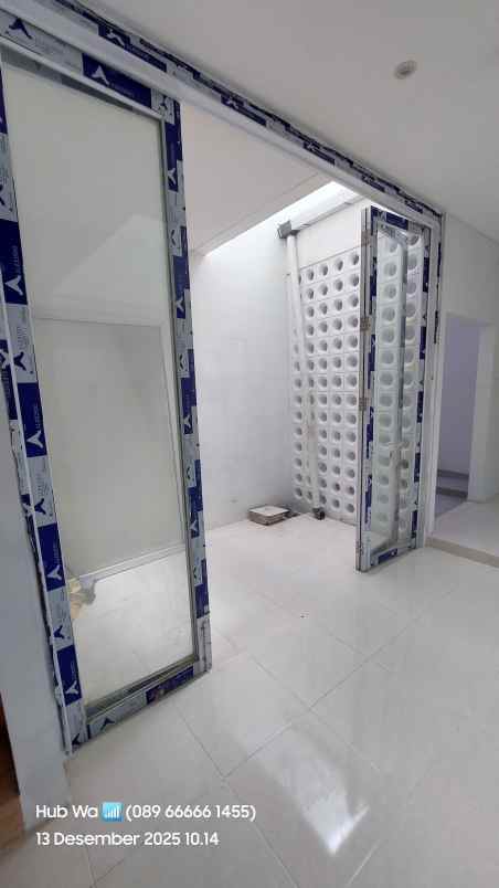 dijual rumah komplek perumahan duta