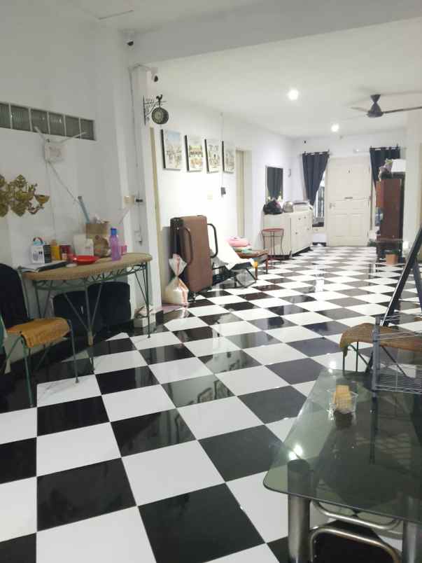 dijual rumah kost komplek cibabat cimahi