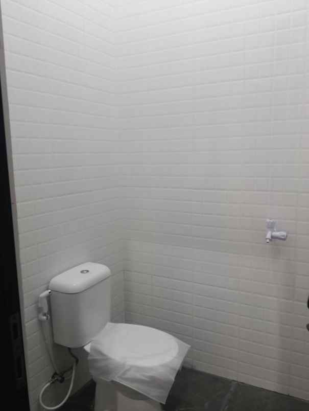 dijual rumah kota harapan indah bekasi