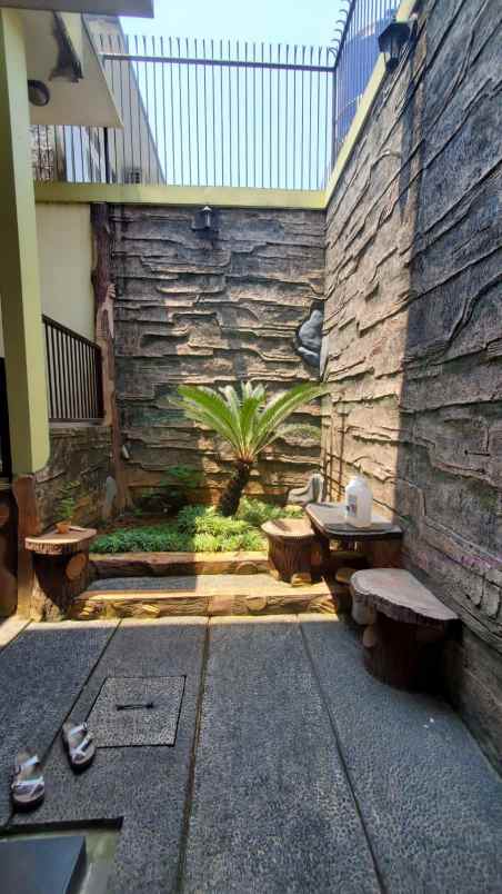 dijual rumah kota wisata cibubur