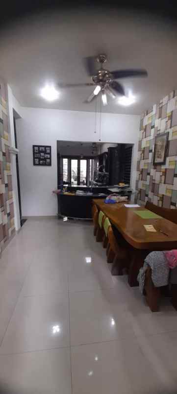 dijual rumah kotawisata gunun putri