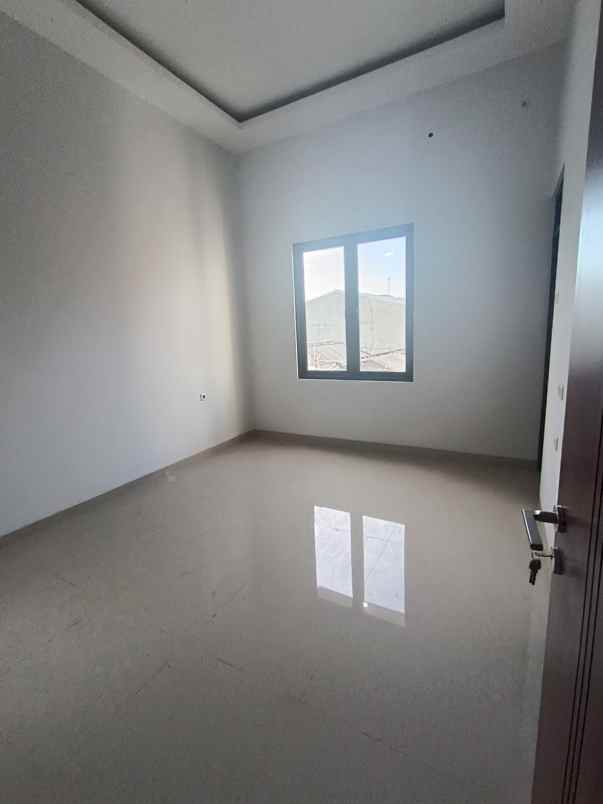 dijual rumah lebak arum