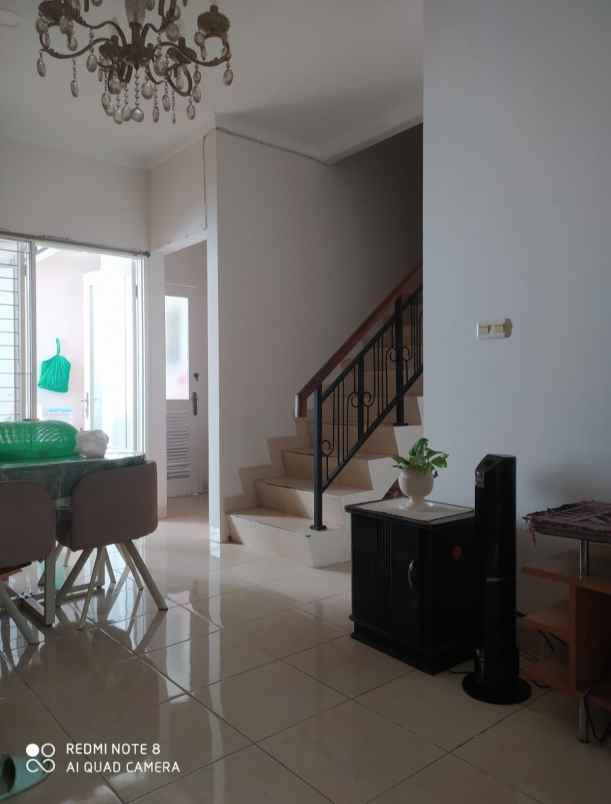 dijual rumah legoso pisangan ciputat