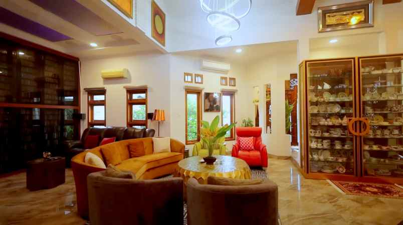 dijual rumah lenteng agung