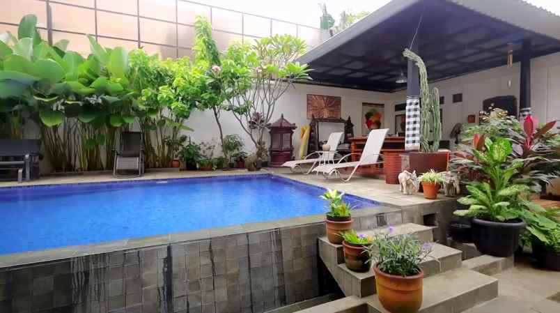dijual rumah lenteng agung