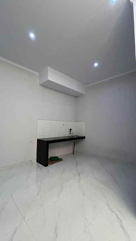 dijual rumah lenteng agung jakarta selatan