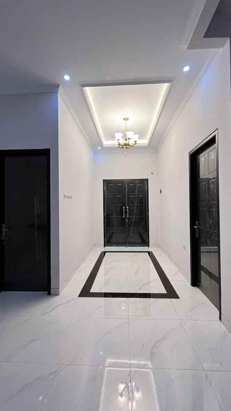 dijual rumah lenteng agung jakarta selatan