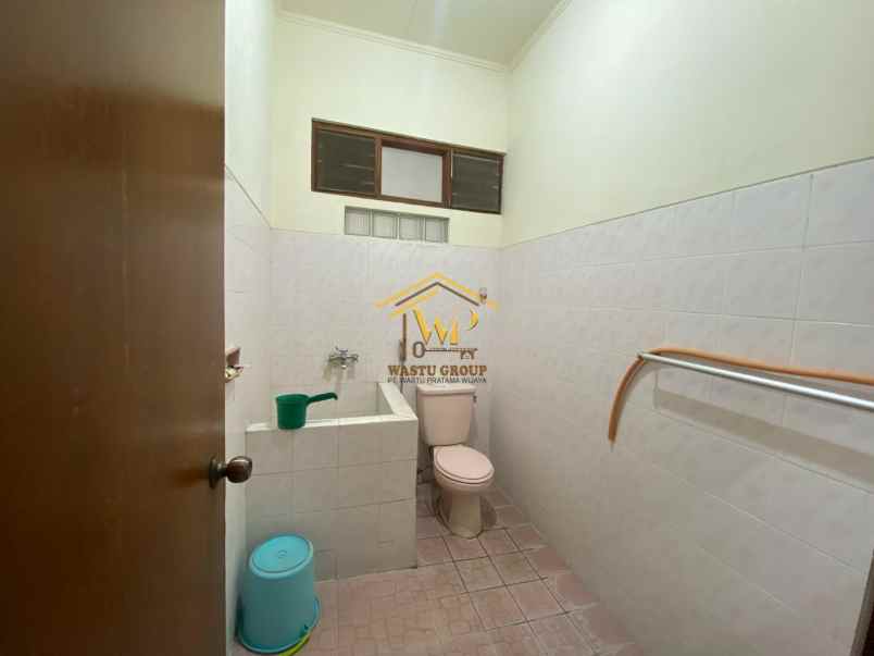 dijual rumah maguwoharjo depok sleman