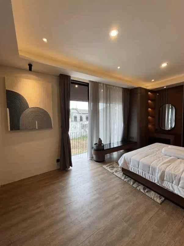 dijual rumah maguwpharjo