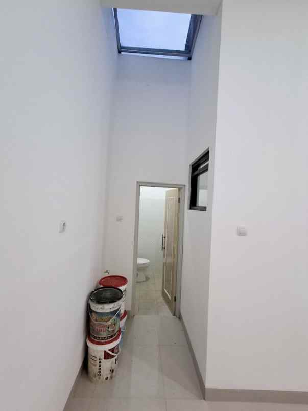 dijual rumah mandalajati