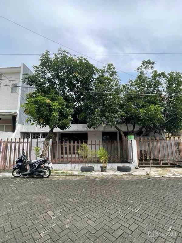 dijual rumah manyar kertoadi