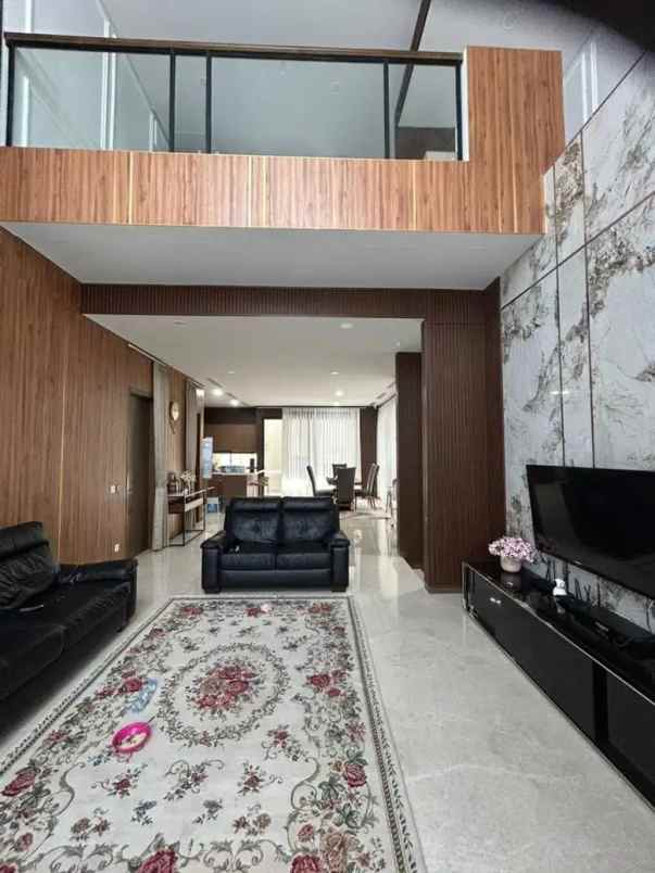 dijual rumah mewah siap huni di bsd city