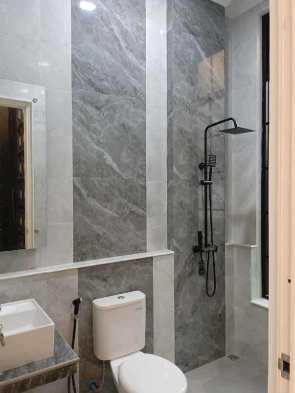 dijual rumah murah di kahfi 1 cipedak a