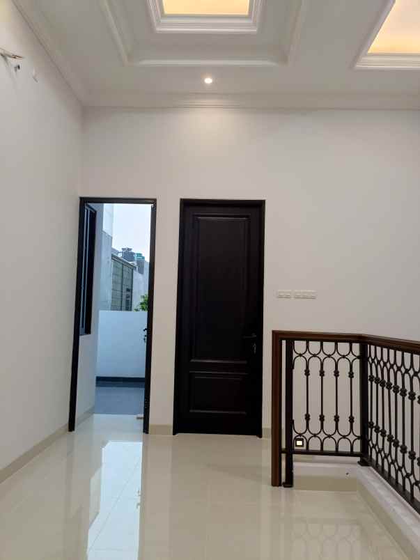 dijual rumah murah di kahfi 1 cipedak a