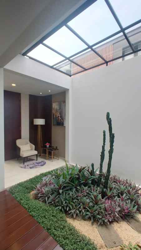 dijual rumah nilaya resort residence