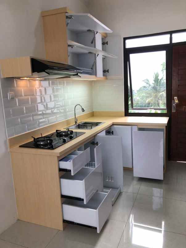 dijual rumah nyaman keren di bandung