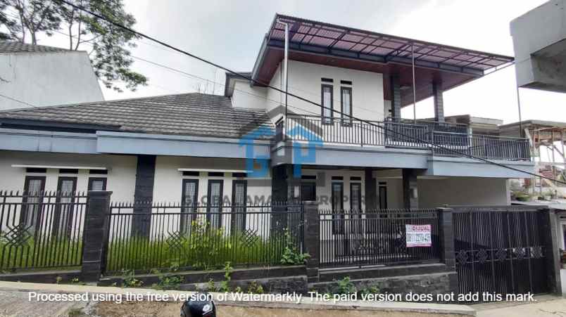 dijual rumah padalarang