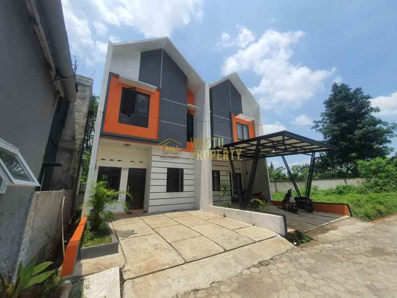 dijual rumah pakansari