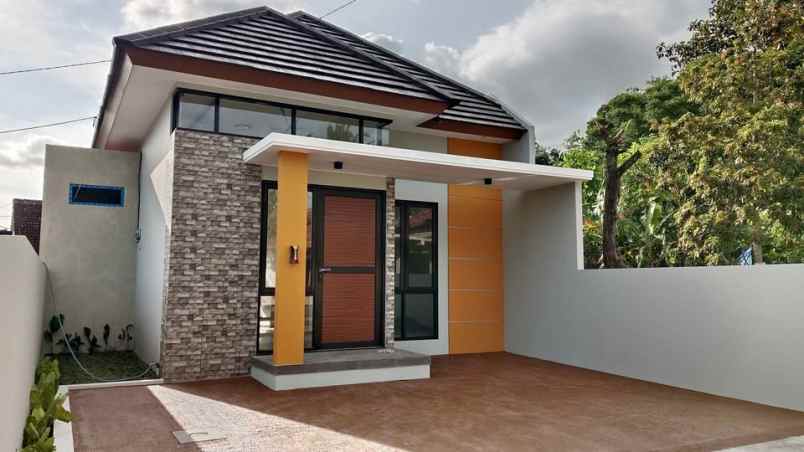 dijual rumah pakembinangun pakem sleman