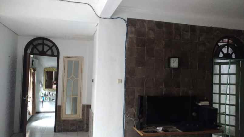 dijual rumah panjang jiwo permai