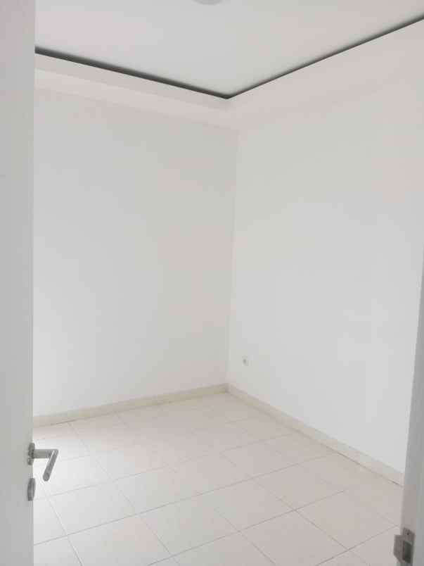 dijual rumah paradise serpong city