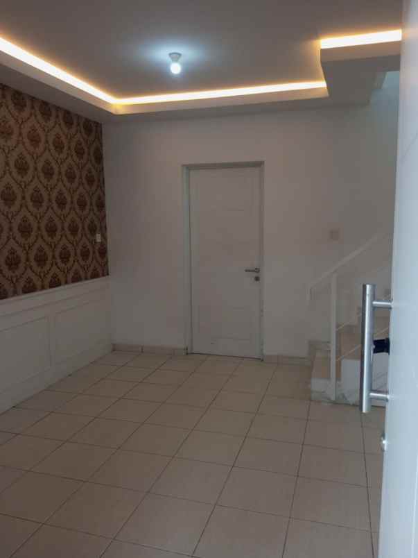 dijual rumah paradise serpong city